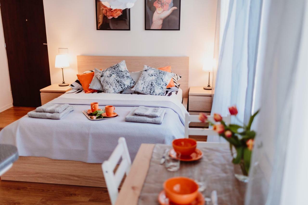 Garden Apartment คราคูฟ ภายนอก รูปภาพ